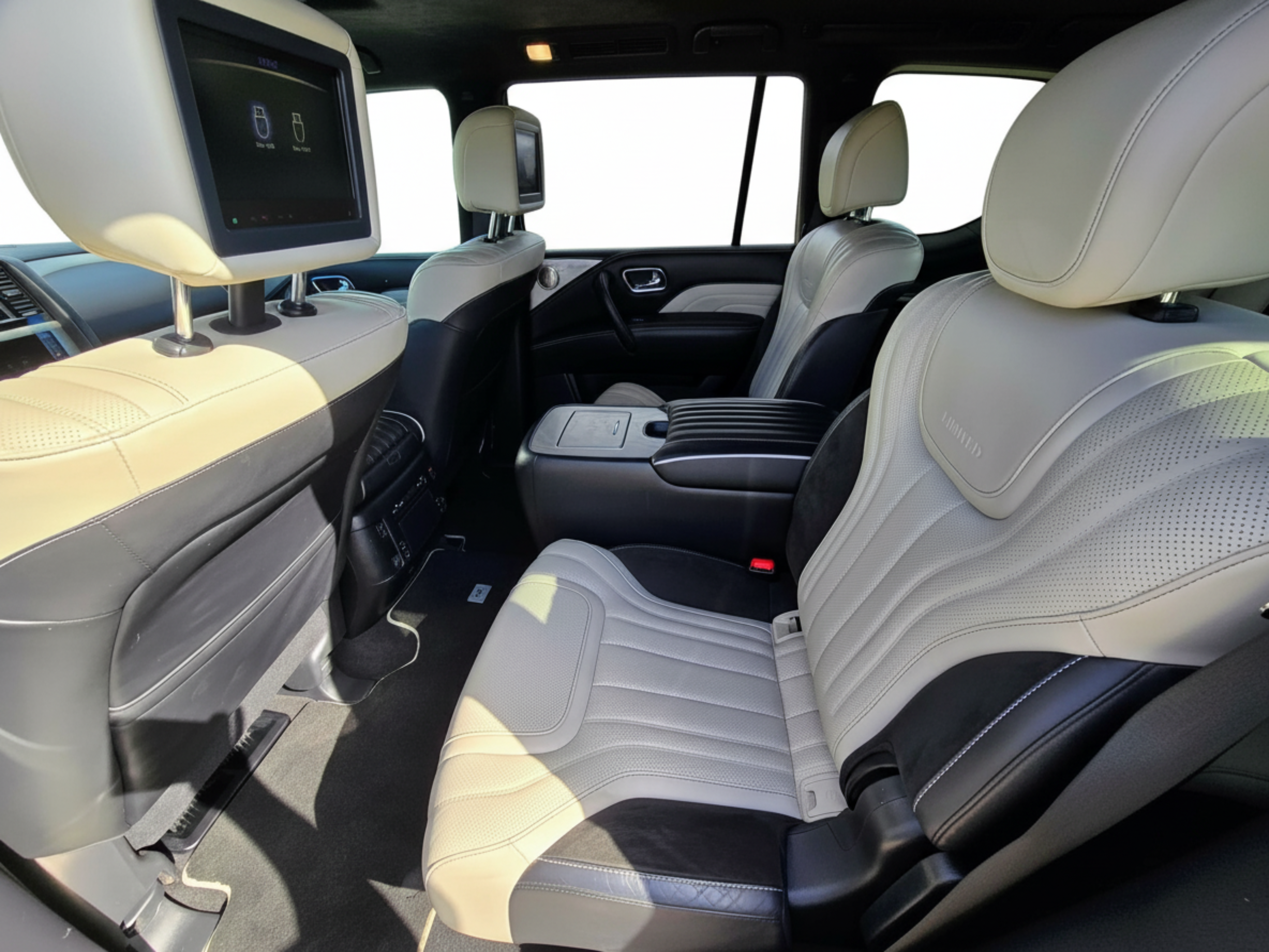 2020 INFINITI QX80 Limited - Photo 9