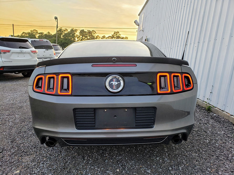 Thumbnail: 2014 Ford Mustang V6 Premium