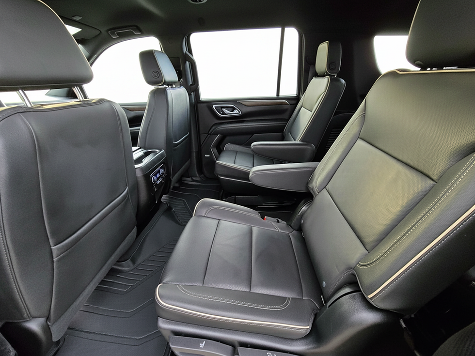 Thumbnail: 2023 Chevrolet Suburban Premier