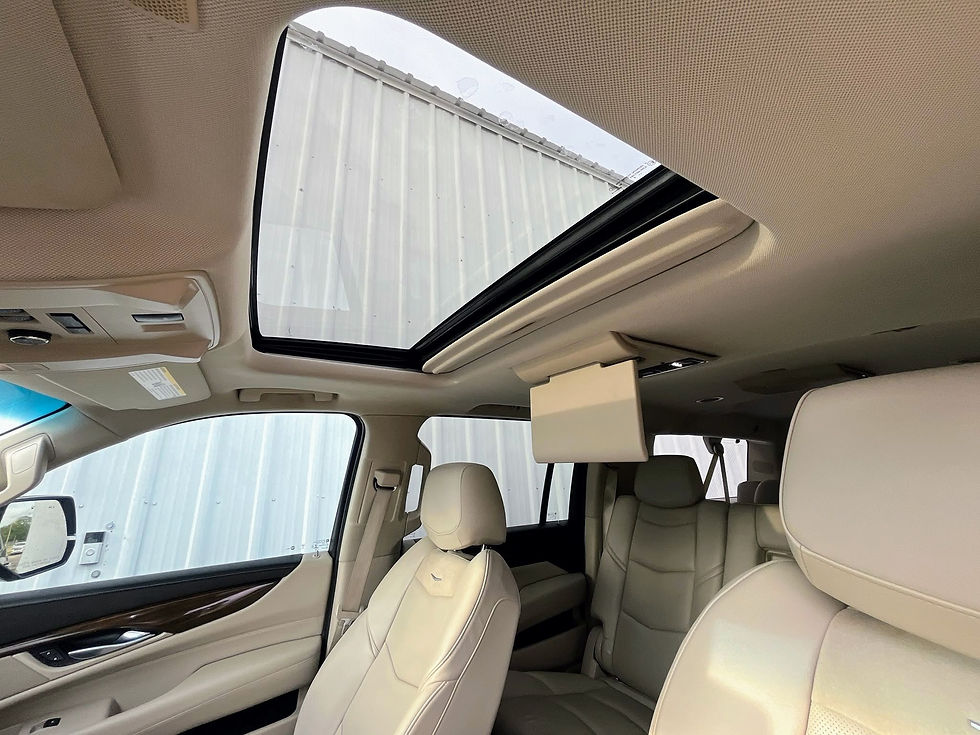 Thumbnail: 2018 Cadillac Escalade ESV