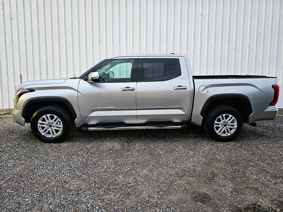 Thumbnail: 2023 Toyota Tundra CrewMax SR5