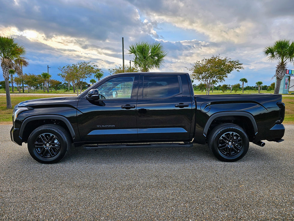 Thumbnail: 2025 Toyota Tundra CrewMax SR5