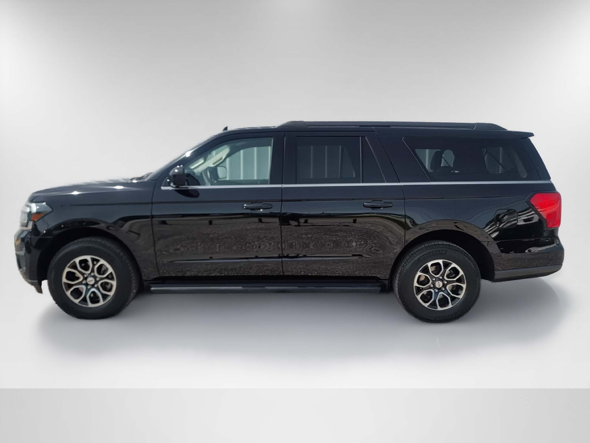 2024 Ford Expedition XLT - Photo 6