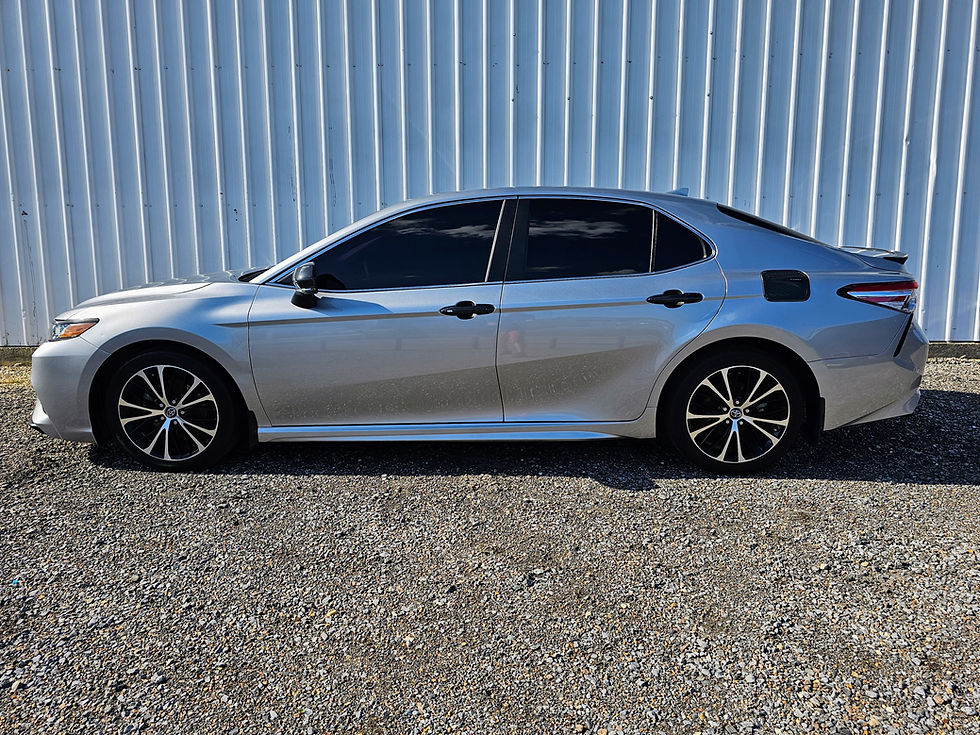 Thumbnail: 2020 Toyota Camry SE