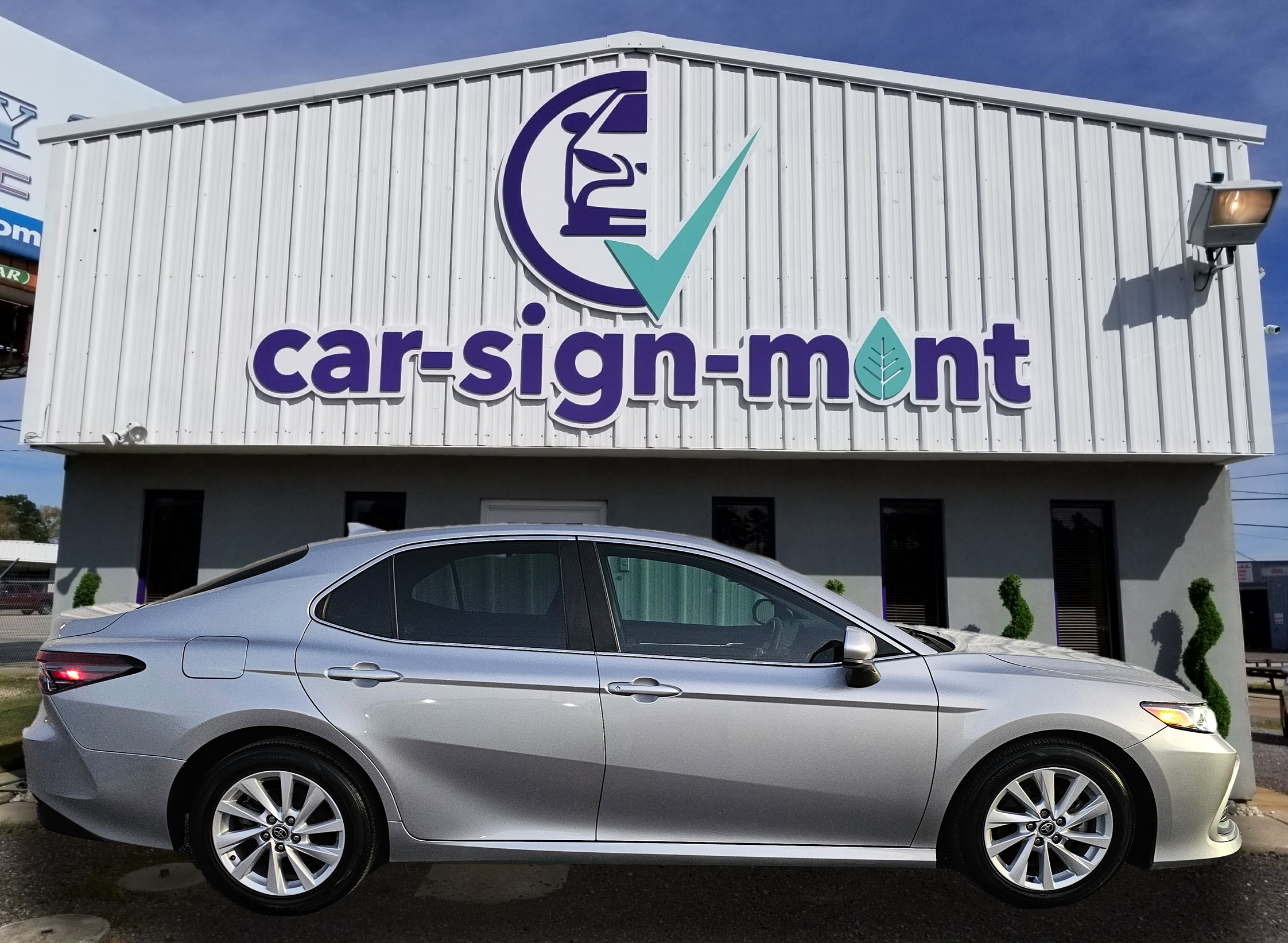 2021 Toyota Camry LE's photo