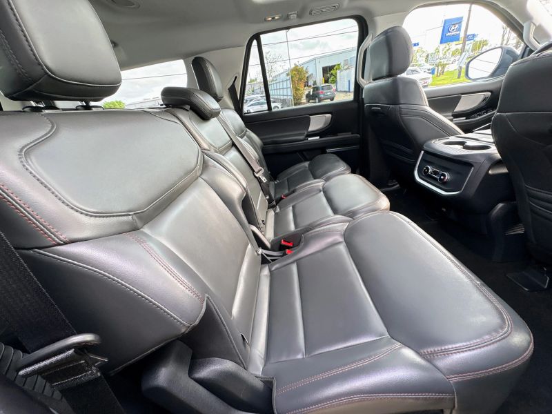 2025 Ford Expedition Active - Photo 14
