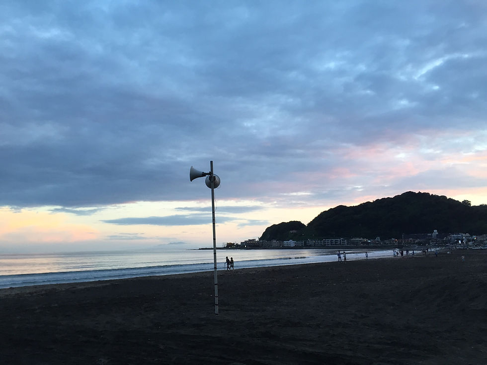 由比ヶ浜の綺麗な空、海