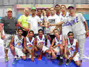 Ensanche Bermudez se proclama campeón en el clásico U-14 basket de la Fundación Minaya