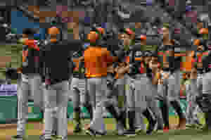 Los Toros gana otro partido al Licey