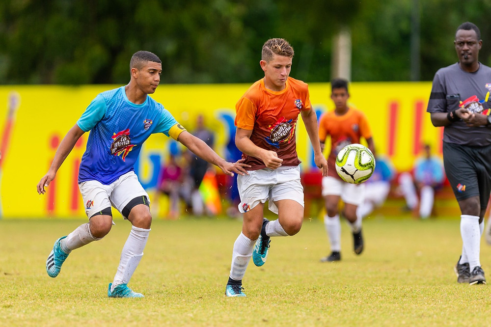 Los jóvenes del Instituto Iberia vencieron en la final masculina al combinado del Liceo Manuel Ubaldo Gómez de Jarabacoa con un marcador de 3 goles por 0.