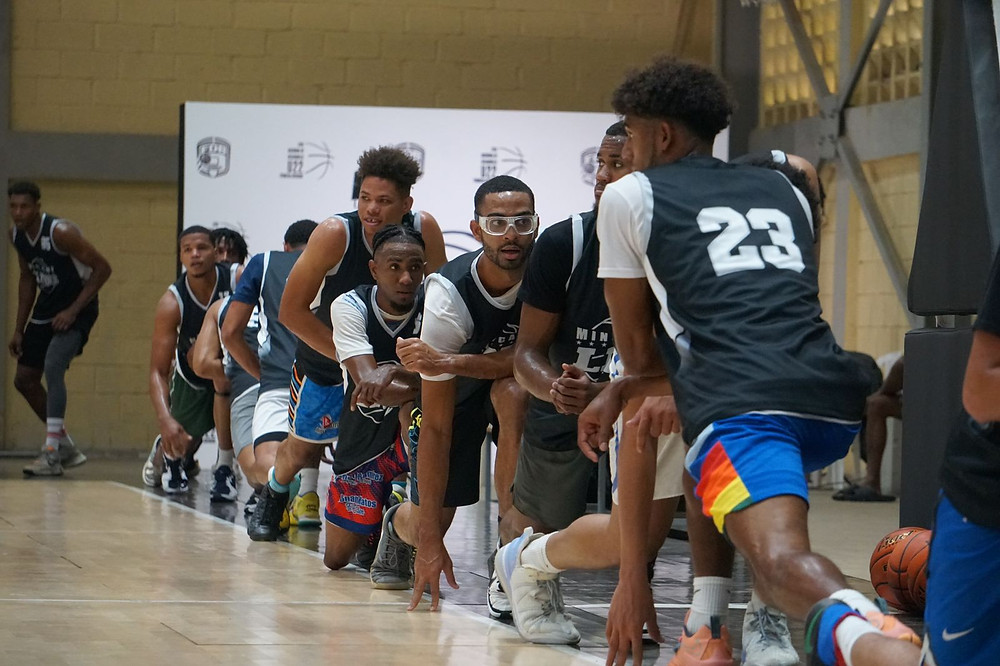 El primer mini-campamento organizado por la Liga Nacional de Baloncesto (LNB) y la Liga Nacional de Desarrollo U22