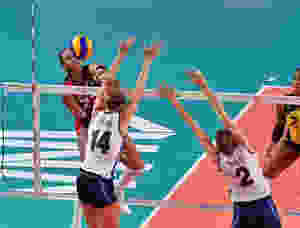 Las anfitriones, numero ocho en el ranking mundial, consiguieron su cuarta victoria al hilo en la Liga de Naciones