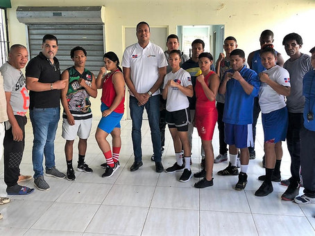 Presentan selecciones de Santiago para copa Independencia de boxeo internacional llegan delegaciones