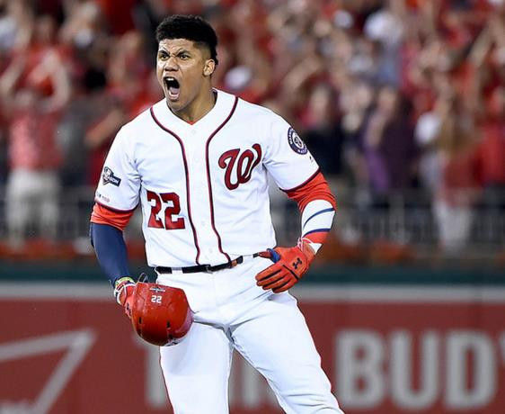 El dominicano Juan Soto conectó un sencillo con las bases llenas