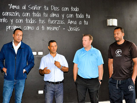 Go Ministries muestra instalaciones deportivas y da conocer labor en la juventud, a prensa y MIDEREC