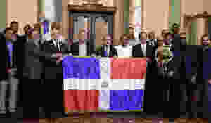 El Presidente de la República Dominicana, Danilo Medina Sánchez, recibió en el Palacio Nacional a los Toros del Este