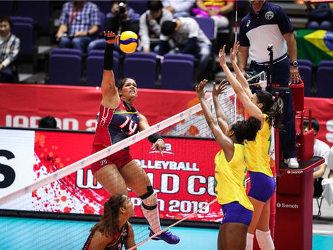 Las Reinas del Caribe caen ante Brasil