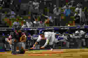 Nick Heath anotó con elevado de sacrificio de T.J. Rivera