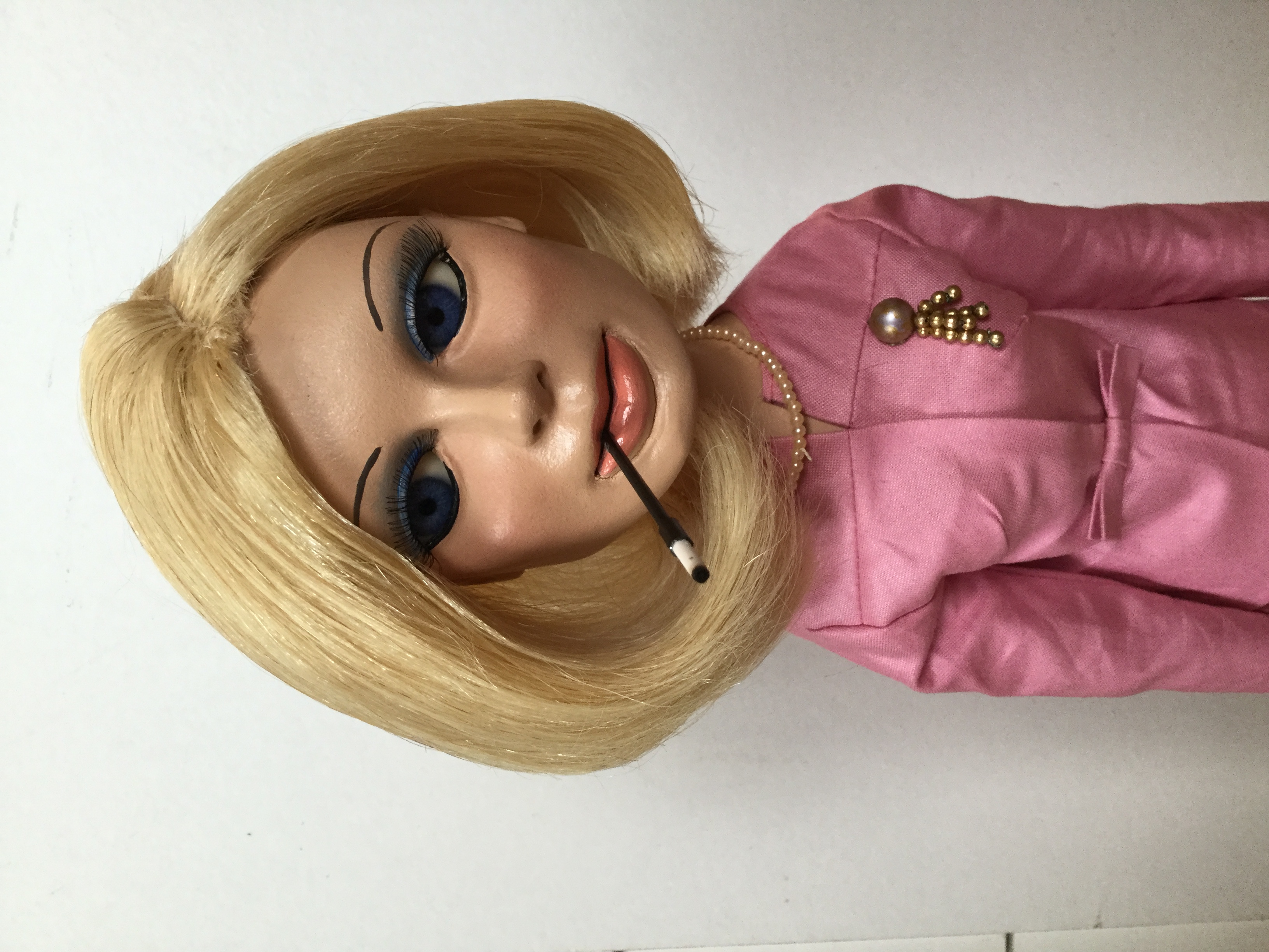 Lady Penelope (Cigarette)