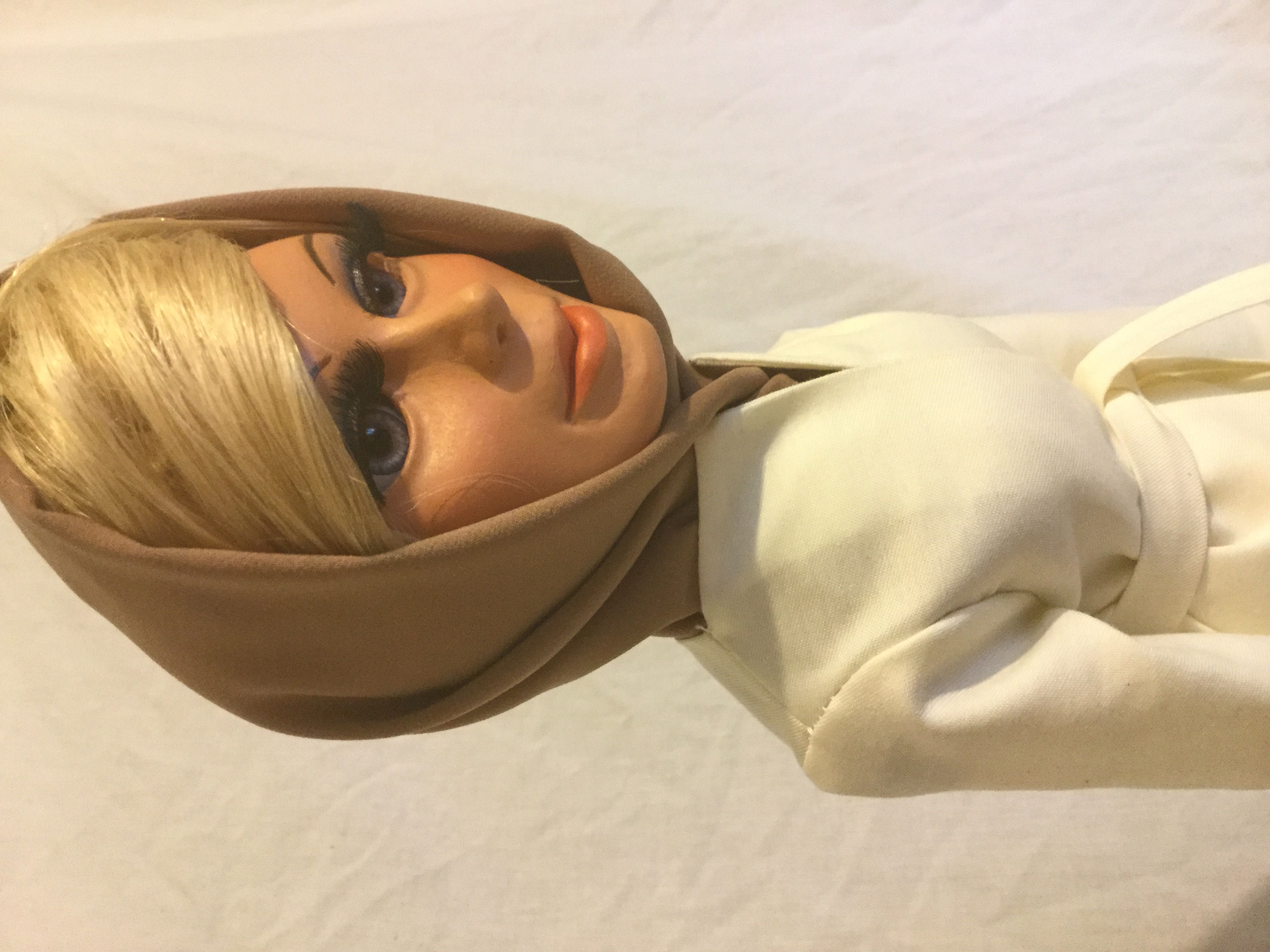 Lady Penelope (White)
