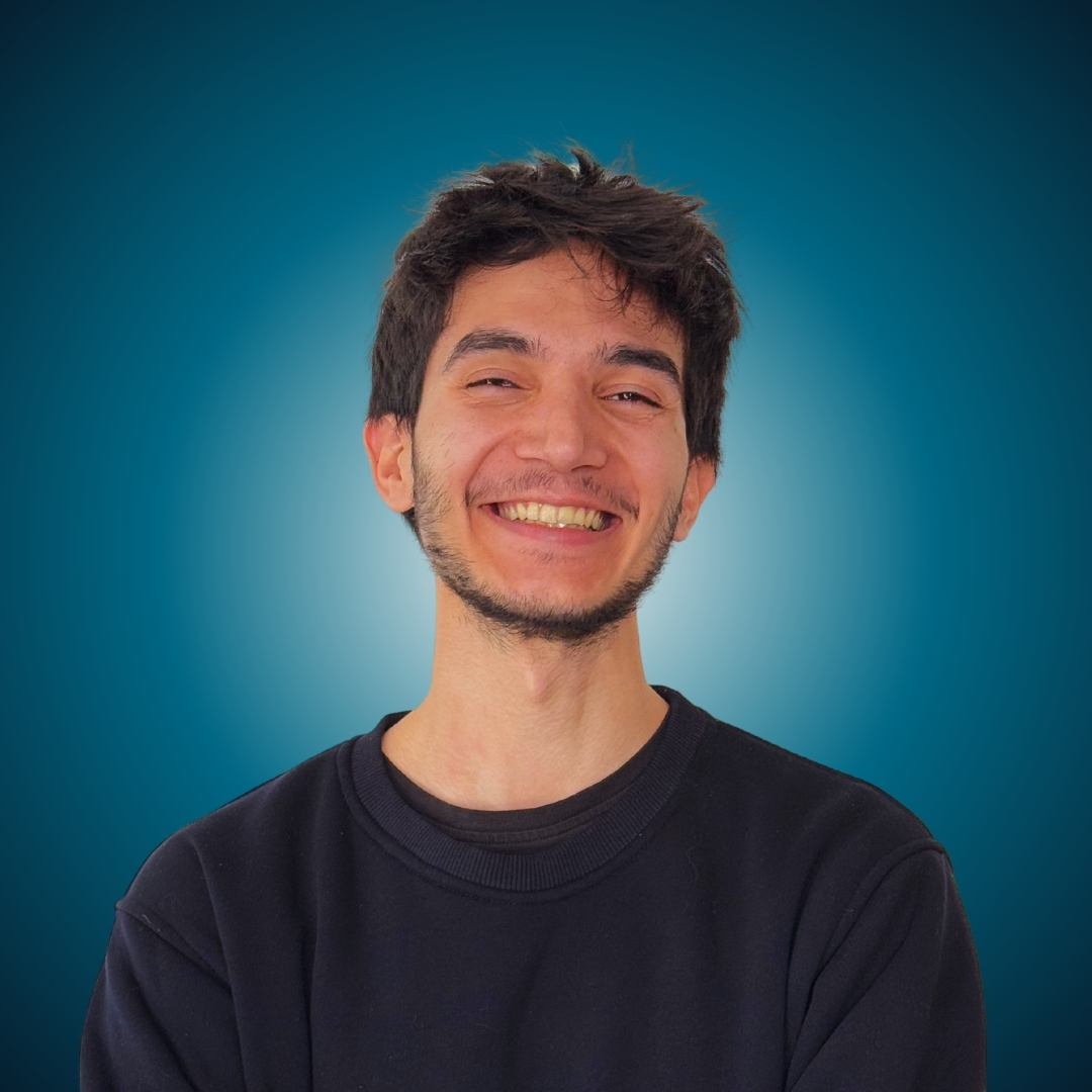 Teoman Yaparlar - Dark BG.jpg