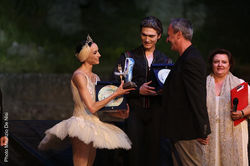 37234073_10213263130306918_7500411353052