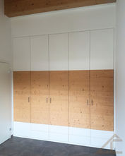 LC Innenausbau, Möbel, Schrank, Garderobe, Schreinerei, Prättigau