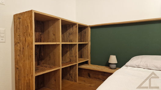 LC Innenausbau, Möbel, Regal, NachttischSchreinerei, Prättigau