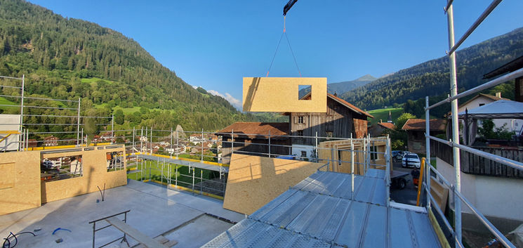 LC Holzbau, Elementbau, Neubau, Elementwände, Aufrichten