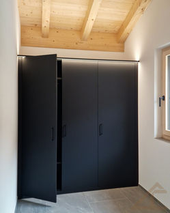 LC Innenausbau, Möbel, Schrank, Garderobe, Schreinerei, Prättigau