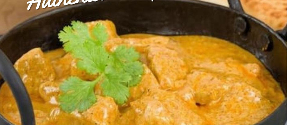 Black bowl of chicken korma garnished with cilantro, plate of naan, rice bowl. Text reads "Traditional Chicken Korma, Authentic Recipe."