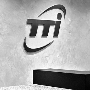 TTi_1-3022_OR_Reception 06_edited.jpg