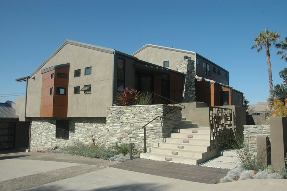 65948de8989a9737c01c4291_Nolan1