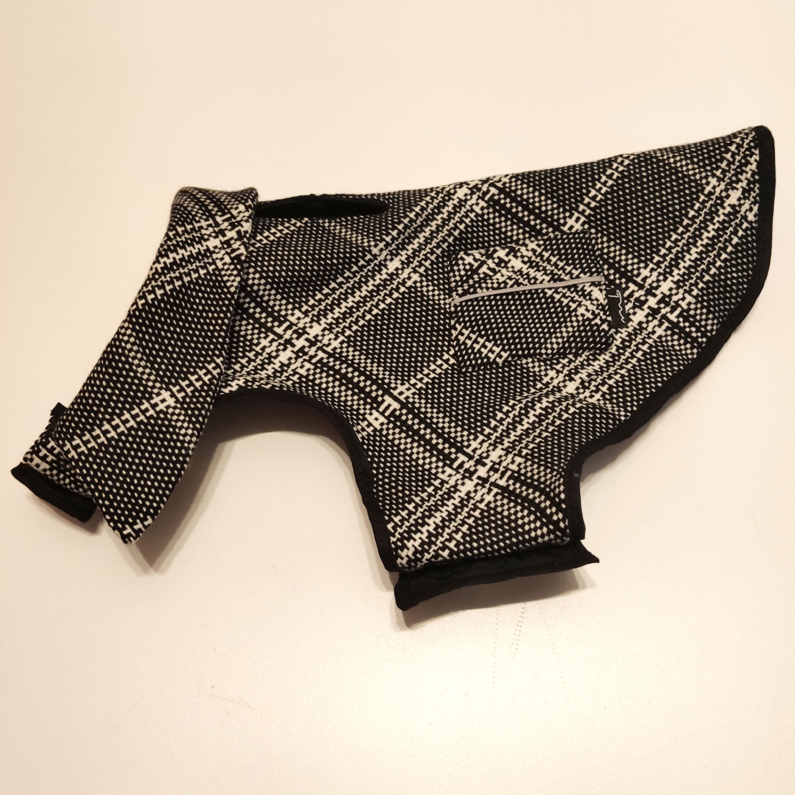 Hundemantel Karo schwarz/weiss von mbardanca