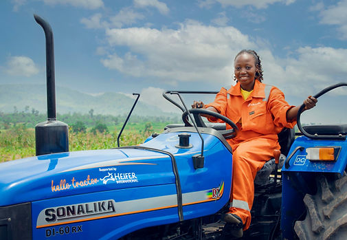 AFRICAYOUTHINAGRIC.jpg