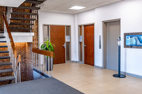 8900 State Line-02.jpg