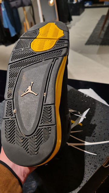 Miniaturebillede: Jordan 4 sneaks str.43