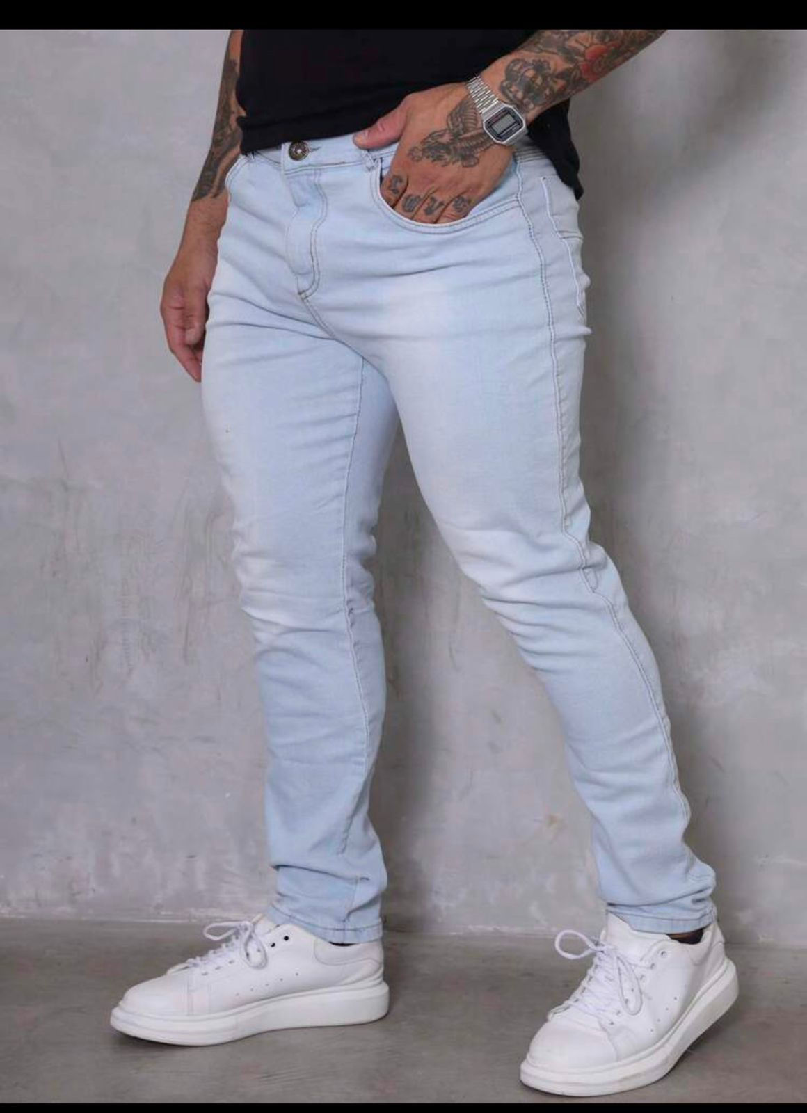 Calça masculina jeans skinny lisa básica com lycra 