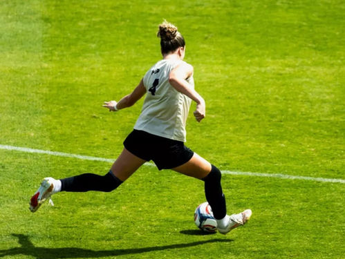 colorado buffaloes defender emma thielbahr