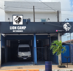 FACHADA LION CAMP.png