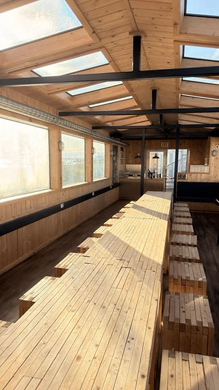 Tundra Buggy - Dan's Diner dining hall