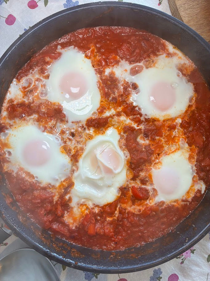 Shakshuka egg