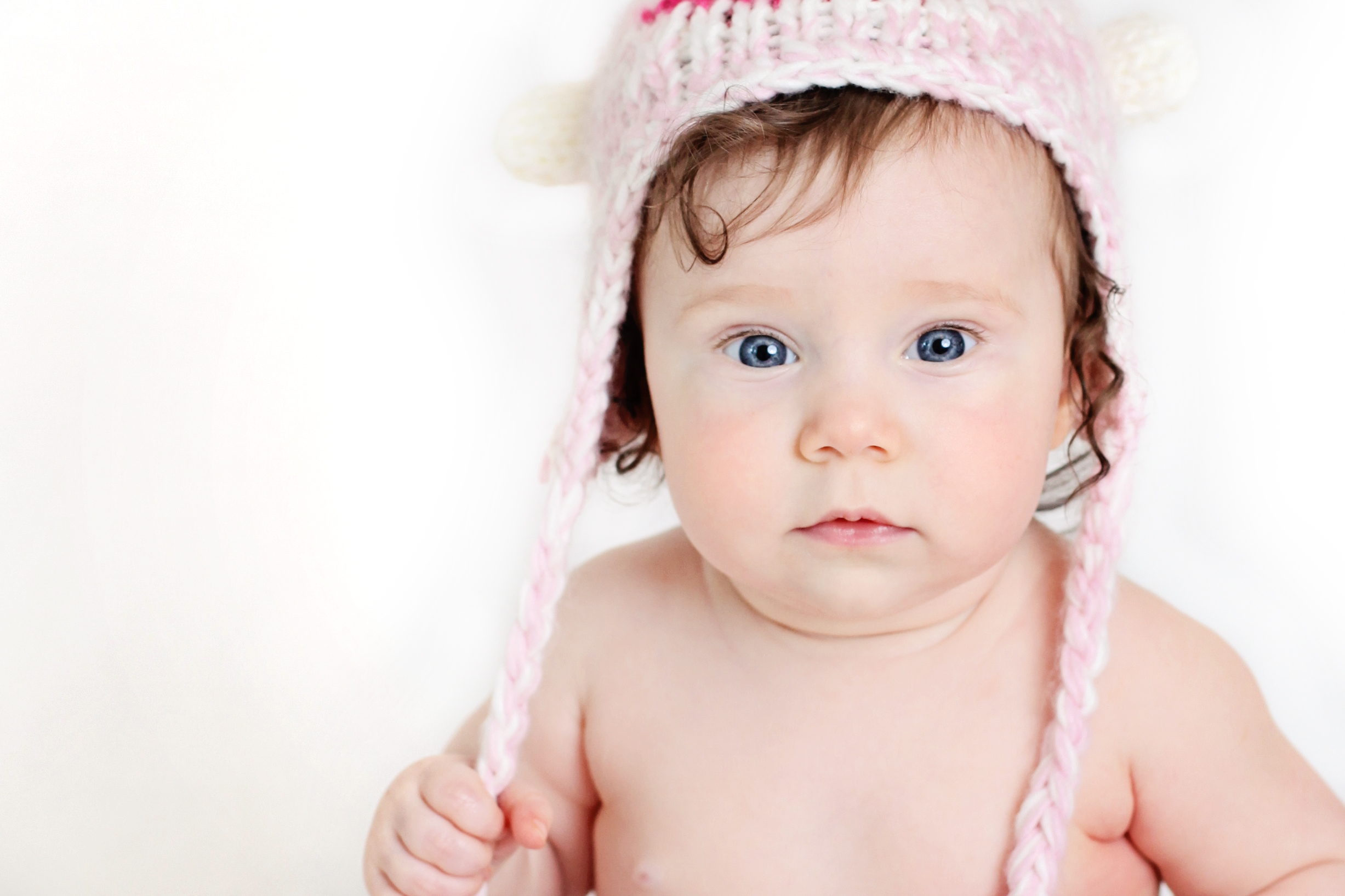 Liliana in hat