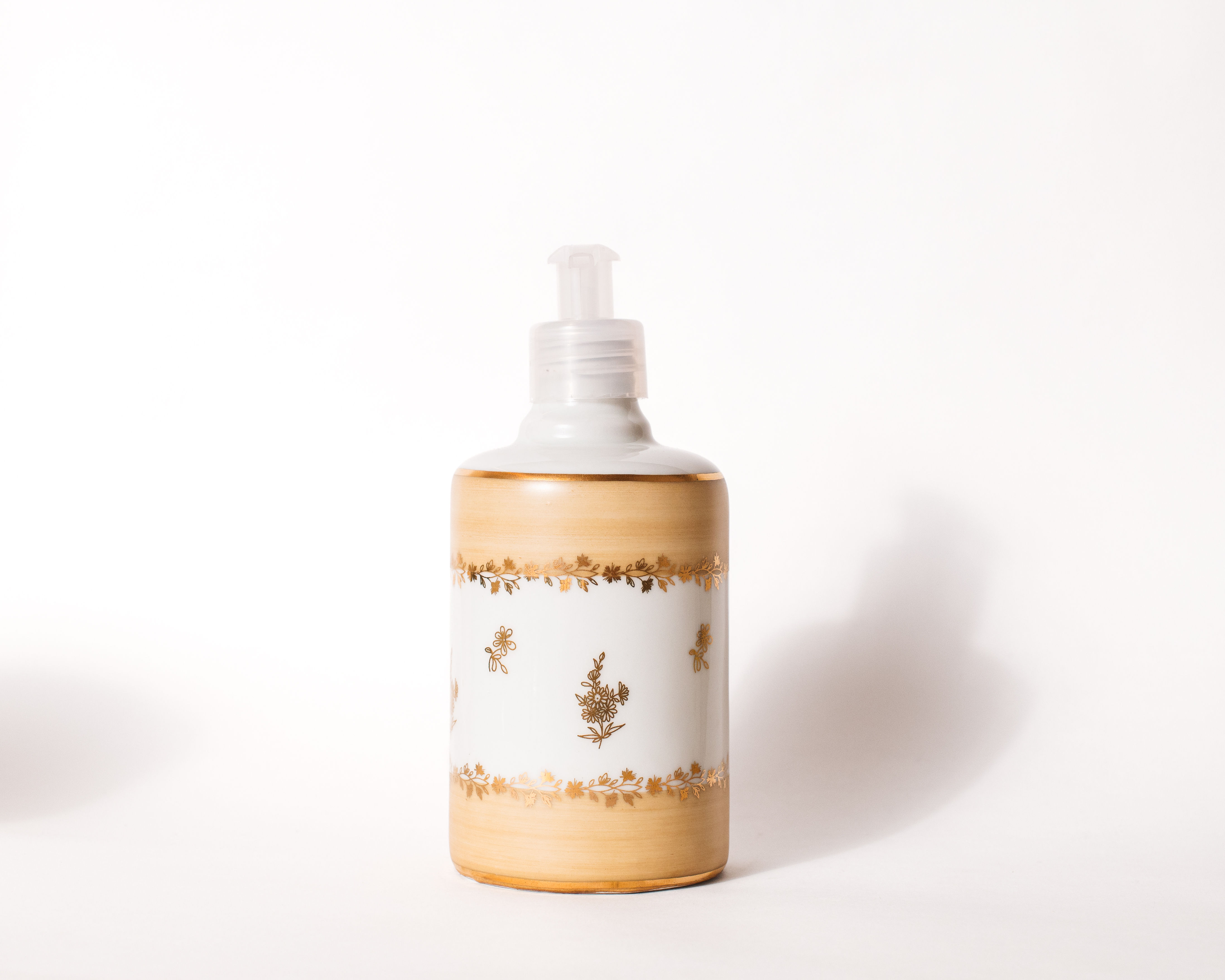 Porta Sabonete Líquido/Alcool Gel Caramelo Flor Ouro