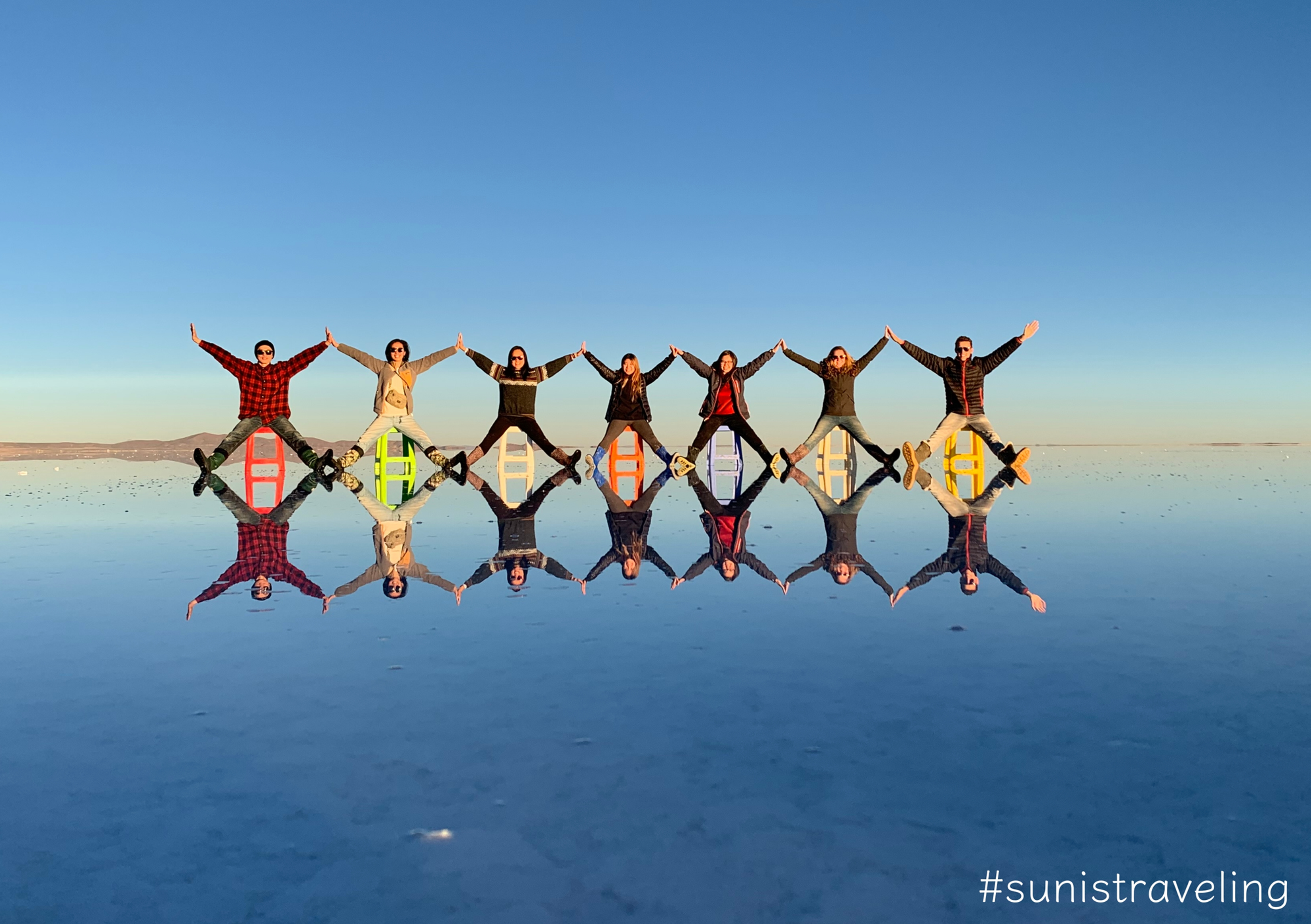 乌尤尼盐湖上的倒影 salar de uyuni