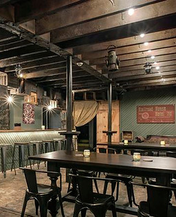 The Perry Street Cellars are located below the Railroad House Inn and features more craft beer and live music