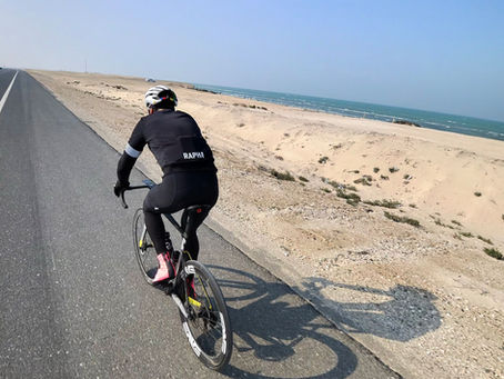 Unexpected Adventures on a 1600km Bicycle Journey Through the Gulf Countries
