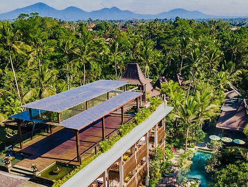 Travel Queen Bali Adventure Group Tour Holiday for Women - small luxury group tours, adventures, travel and holidays for independent / solo / single women in 20s, 30s, 40s, 50s