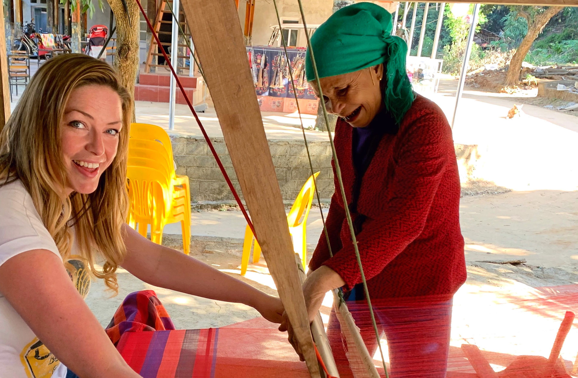 Small luxury group tours, adventures, solo female travel and holidays for independent / solo / single women in 20s, 30s, 40s and 50s with Travel Queen in UK and worldwide (Hawaii, Las Vegas, Croatia, Thailand, Vietnam & Cambodia, Bali and more)