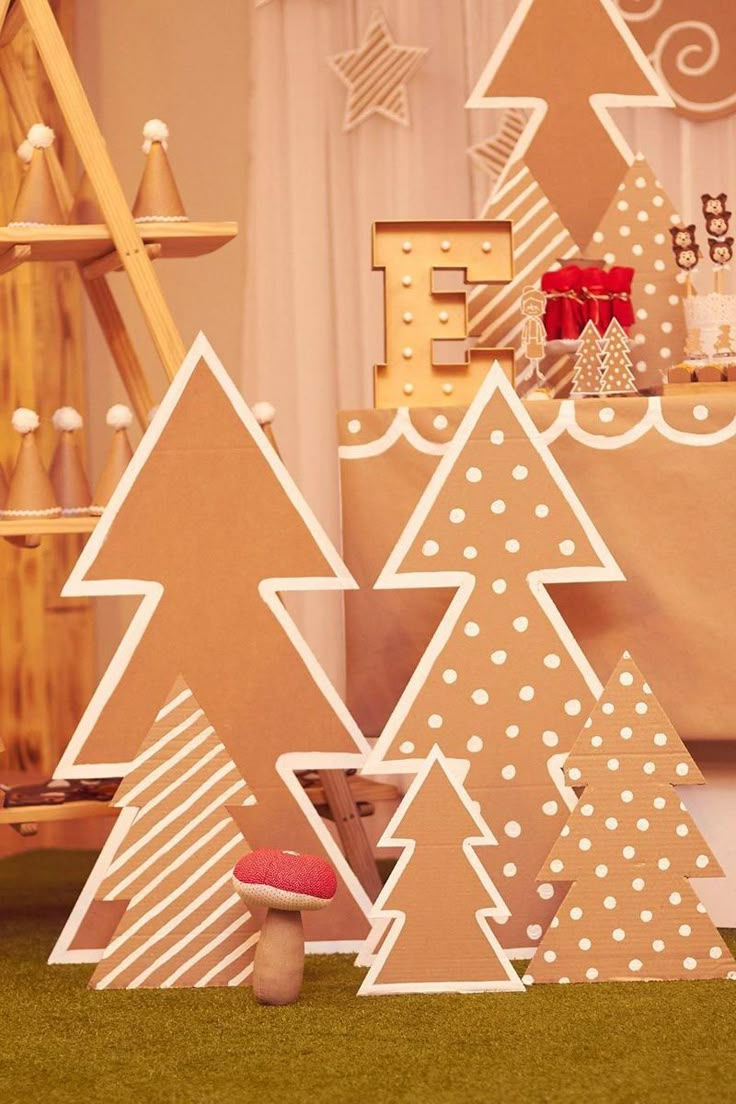 Sapin à décorer/customiser/dessiner pour Deco - plusieurs tutos/modèles